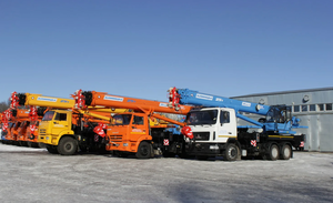 Новая,  без пробега строительная техника на шасси КАМАЗ,  МАЗ,  HOWO,  SHACMAN . Рас